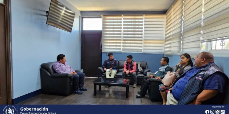 Refuerzan coordinación para prevenir la violencia comunitaria en Sololá