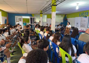 Feria lúdica promueve acciones para prevenir la trata de personas en Izabal