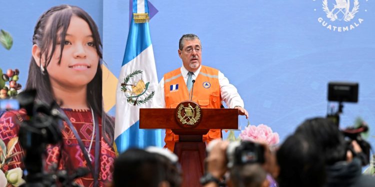 El presidente Bernardo Arévalo explica en conferencia de prensa cómo se ha preparado el Gobierno para atender emergencias.