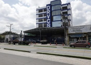 Sede de la Dirección de Regulación, Vigilancia y Control de la Salud que tiene a su cargo la vigilancia del manejo de alimentos.