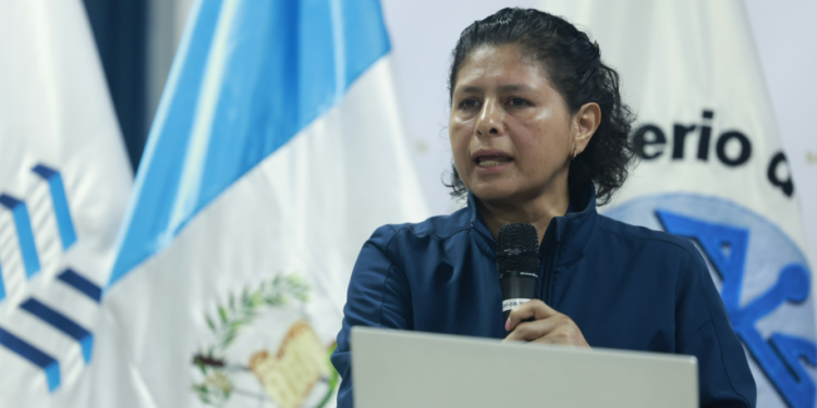 Hospital General San Juan de Dios denunció desvío de más de 20 millones de quetzales. (Foto: DCA)