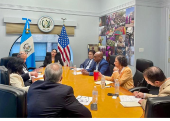 Consulado guatemalteco promueve en Nueva York alianzas estratégicas en comercio e inversión