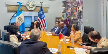 Consulado guatemalteco promueve en Nueva York alianzas estratégicas en comercio e inversión