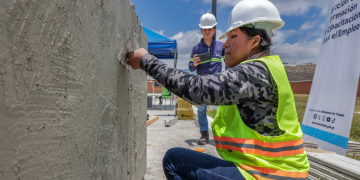 Mintrab e Intecap acreditan las capacidades técnicas de los guatemaltecos y guatemaltecas./Foto: Mintrab.