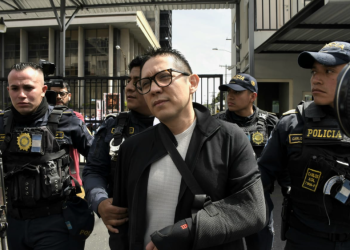 Su detención responde a una orden judicial por delitos de corrupción. / Foto: DCA