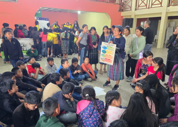 Feria Ambiental en Sololá reunió a más de 850 estudiantes para fortalecer la protección del Lago Atitlán. (Foto: AMSCLAE)