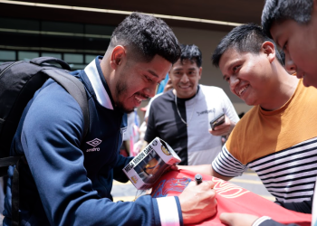 Guatemala estalla en emoción al recibir a sus héroes de la Copa Oro 2025