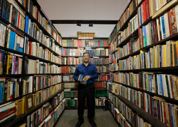 Filgua integra editoriales con libros en idiomas mayas. (Foto: Gilber García)