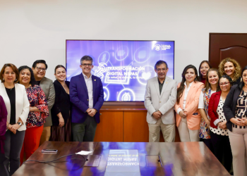 Ministerio de Salud impulsa transformación digital con el Sistema Nacional de Alimentos Procesados. (Foto: MSPAS)