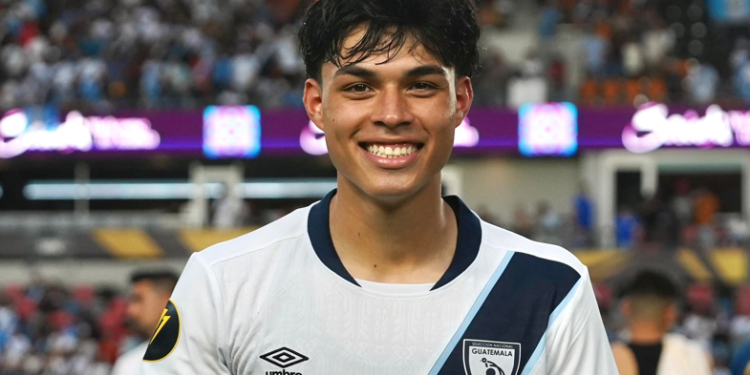 ¡Chapín de oro! Olger Escobar se corona como el mejor juvenil de la Copa Oro 2025