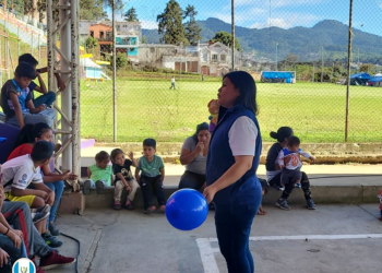 SVET realizó actividades lúdicas con niños en albergue instalado ante las emergencias sísmicas. (Foto: SVET)