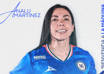 Ana Lucía Martínez es fichada por el Cruz Azul Femenil./Foto: RR.SS. Cruz Azul Femenil.