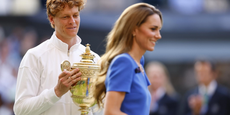 Jannik Sinner somete a Alcaraz y se proclama campeón de Wimbledon