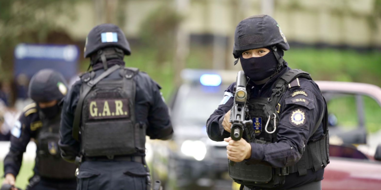 La institución reafirma así su compromiso con la ciudadanía, enfocándose en la protección, la justicia y el respeto a los derechos humanos. / Foto: PNC