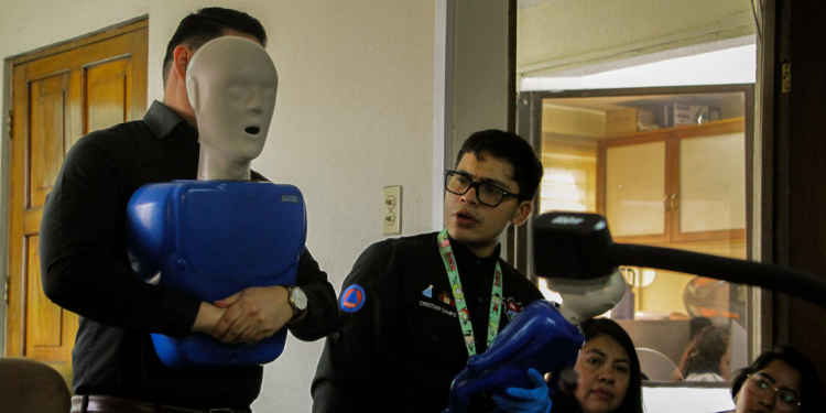 Adolescentes de Medidas Socioeducativas inician taller de primeros auxilios