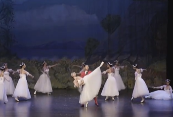 Ballet Nacional de Guatemala Christa Mertins cumple 77 años. / Foto: MCD.