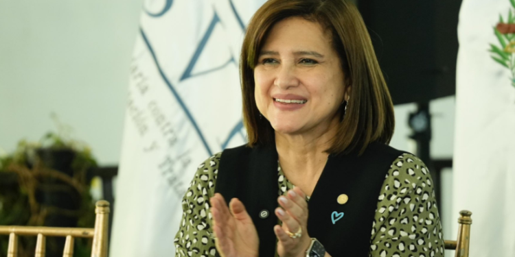 Vicepresidenta lanza junto a SVET la estrategia Panajachel, seguro y libre de delitos VET. (Foto: vicepresidencia)