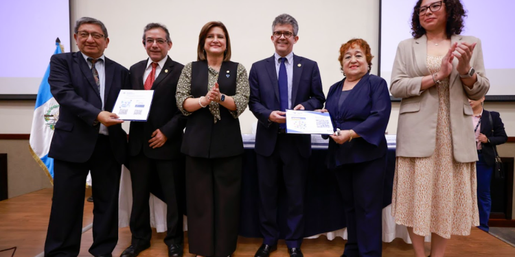 Se presentaron normativas para la prevención de la muerte materna./Foto: Dickéns Zamora.