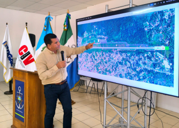 Planifican mejoras para el aeropuerto de Puerto Barrios./Foto: DGAC.