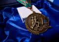 Medalla que será entregada al finalizar la carrera. / Foto: Dickens Zamora