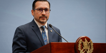 Superintendente de la SAT, Werner Ovalle. / Foto: Analí Camey.