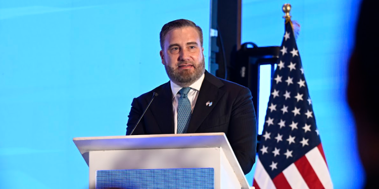 El embajador de Estados Unidos acreditado en Guatemala, Tobin Bradley,