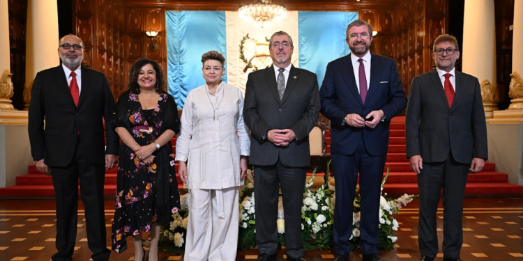 Firman convenio que favorece a personas con discapacidad intelectual.7Foto: Byron de la Cruz.