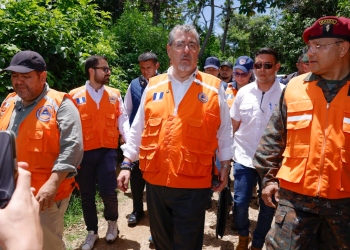 El presidente Bernardo Arévalo visitó el municipio de Comapa, Jutiapa.