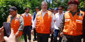 El presidente Bernardo Arévalo visitó el municipio de Comapa, Jutiapa.