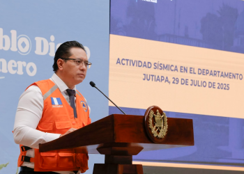 El director del Insivumeh recordó que esta no es la primera vez que Jutiapa presenta este tipo de actividad sísmica. / Foto: Analí Camey.