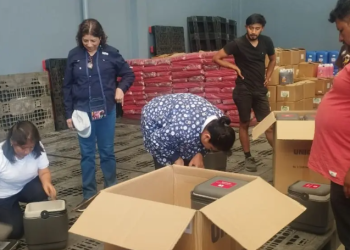 Ministerio de Salud entregó 148 nuevos termos para fortalecer la cadena de frío para vacunas. (Foto: MSPAS)