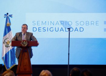 El presidente Bernardo Arévalo, durante su participación en el seminario Claves para superar la desigualdad en América Latina y El Caribe, organizado por la Cepal.