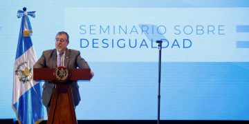 El presidente Bernardo Arévalo, durante su participación en el seminario Claves para superar la desigualdad en América Latina y El Caribe, organizado por la Cepal.