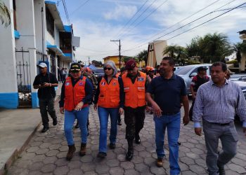 Conred y Ejército de Guatemala realizan evaluación de daños en San Vicente Pacaya