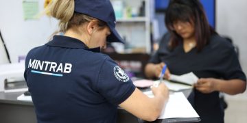 Mintrab recibió denuncias de incumplimiento de pago del bono 14. / Foto: Mintrab.