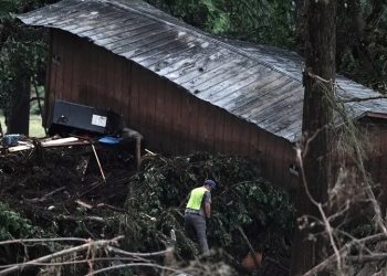 Las inundaciones en Texas ya han causado más de 100 víctimas mortales en Texas, Estados Unidos.