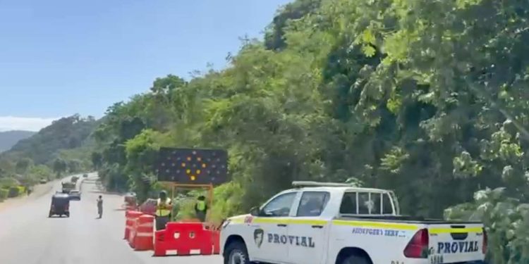 El CIV y Caminos avanzan en los trabajos de cambio de asfalto en la cuesta La Conora, en la ruta CA-1 Oriente, en Jutiapa.