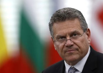 El comisario europeo de Comercio, Maros Sefcovic, defiende el acuerdo comercial entre la UE y EE. UU.
