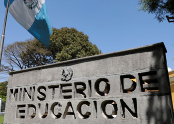 Mineduc: Recuperar la rectoría de la política educativa del país es imprescindible