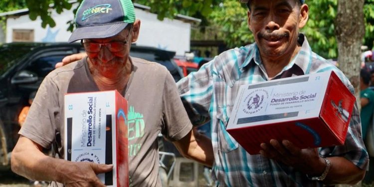 Fodes ejecuta entregas en Ixcán, Quiché./Foto: Mides.