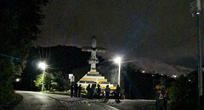 Restablecen servicio de energía eléctrica en Santa María de Jesús