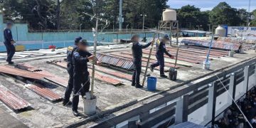 Durante la requisa, los agentes se concentraron en el sector 6 del recinto carcelario. / Foto: PNC.