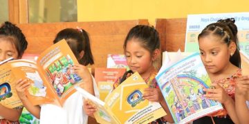 La ALMG impulsa el fortalecimiento del idioma k'iche'. (Foto: Mineduc)