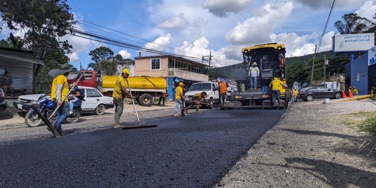 Avanzan los trabajos de recapeo en CA-1 Occidente, en Huehuetenango