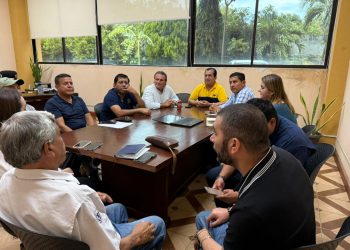 Profesionalización del personal busca mejorar la transparencia y la atención ciudadana en Zacapa