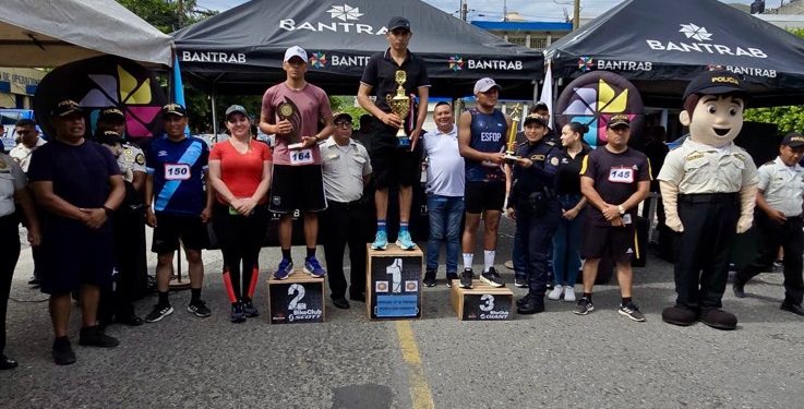 Desarrollan Carrera por la Paz en el marco del 28 aniversario de la PNC