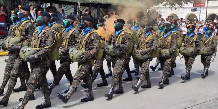 Jutiapa conmemora el 154 aniversario del Ejército de Guatemala