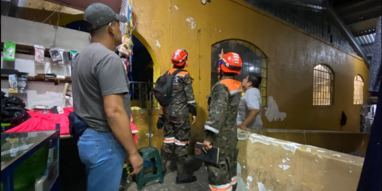 Brigada Humanitaria se movilizaron hacia distintas zonas del municipio de Palín, Escuintla, para realizar inspecciones estructurales. / Foto: Ejército