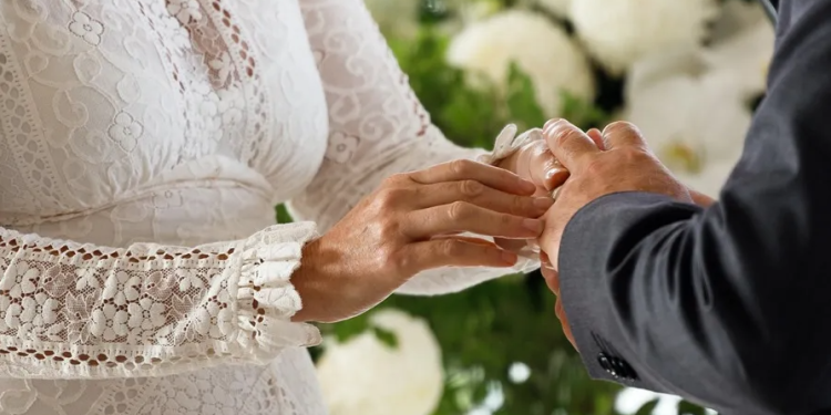 La iniciativa se orienta en responder a la alta demanda de divorcios. / Foto: EFE.