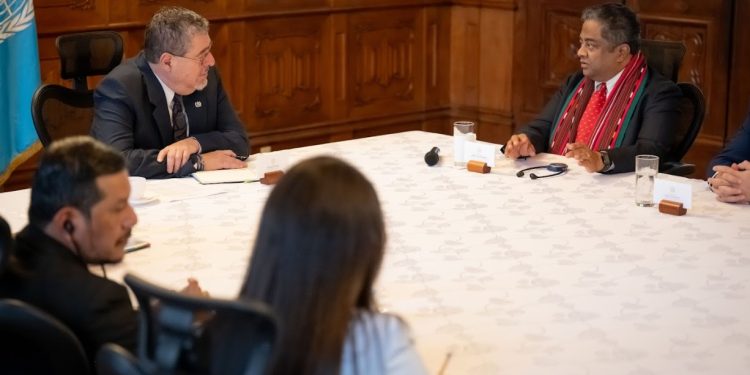 Presidente Arévalo recibe a Relator Especial de la ONU sobre derecho a la vivienda